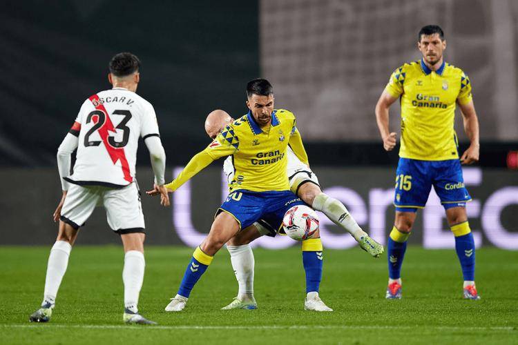 关于尼斯客场击败斯特拉斯堡,保持领先位置的信息 关于尼斯客场击败斯特拉斯堡,保持领先位置的信息