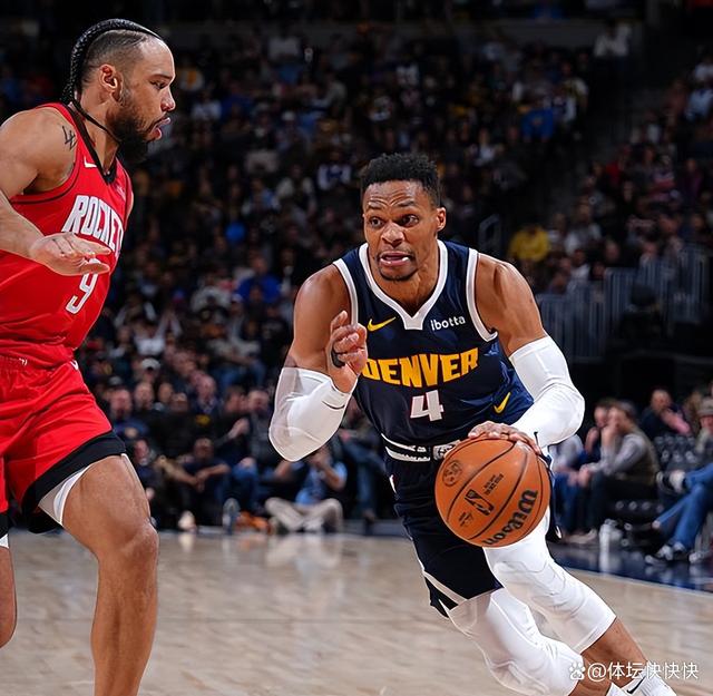 火箭客场战胜快船，保持不败的简单介绍