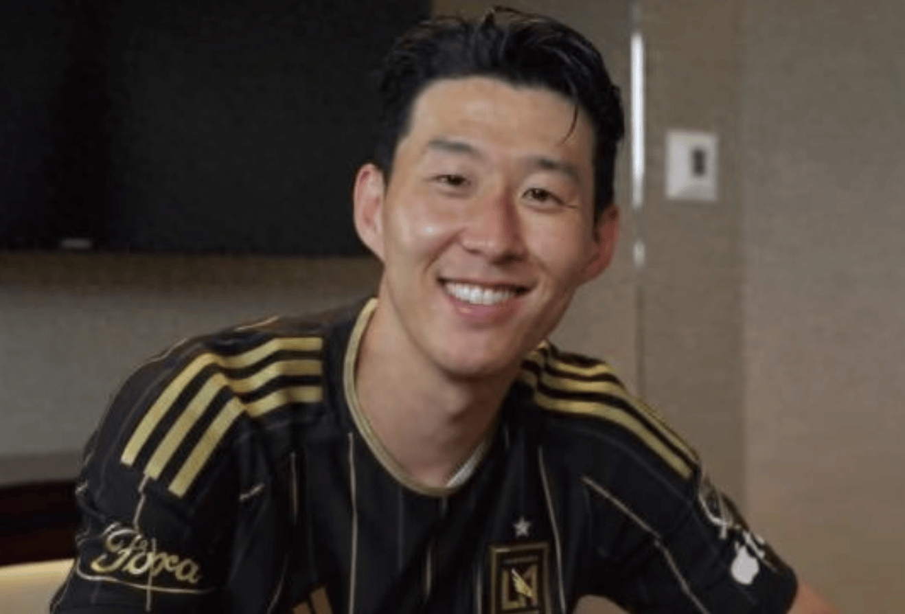 包含韩国力克德国，孙兴慜关键制胜的词条