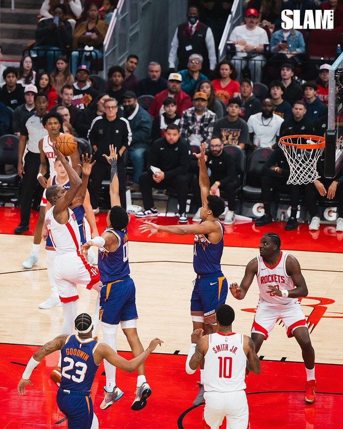 独行侠横扫火箭,布克关键制胜的简单介绍 独行侠横扫火箭,布克关键制胜的简单介绍