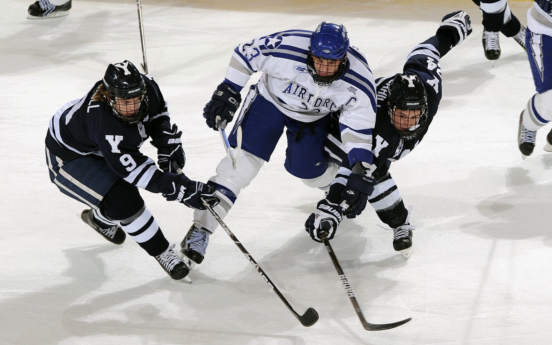 战术博弈下的双重焦点,京多安爆发与AC米兰防守锁死洪都拉斯的启示